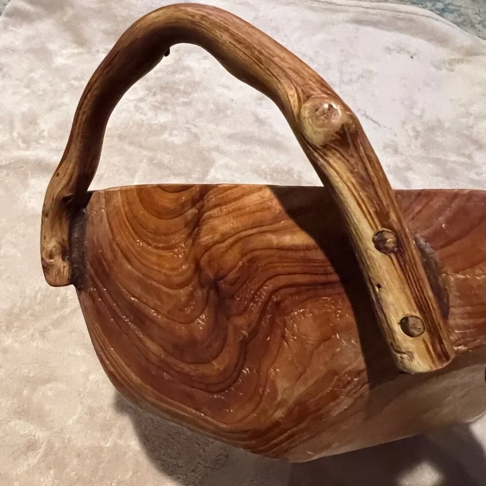 Hand Carved Burl Wood Handled Bowl/ Basket Rustic Exotic Resort Bread Fruit Trin